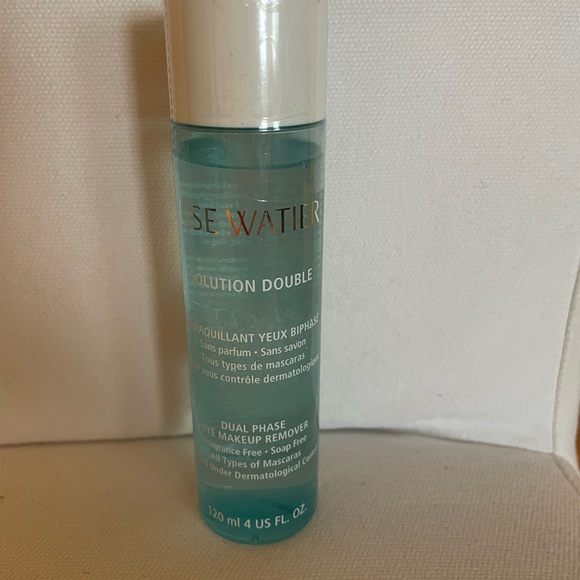 Lise Watier Double Express Eye Makeup Remover & Make-up Brush Cleaning Pad - Picture 3 of 4